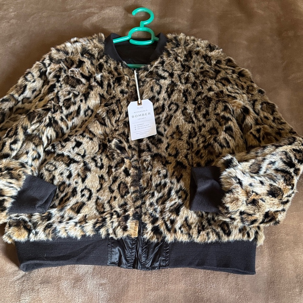 American eagle reversible leopard faux fur black bomber jacket  L NWT